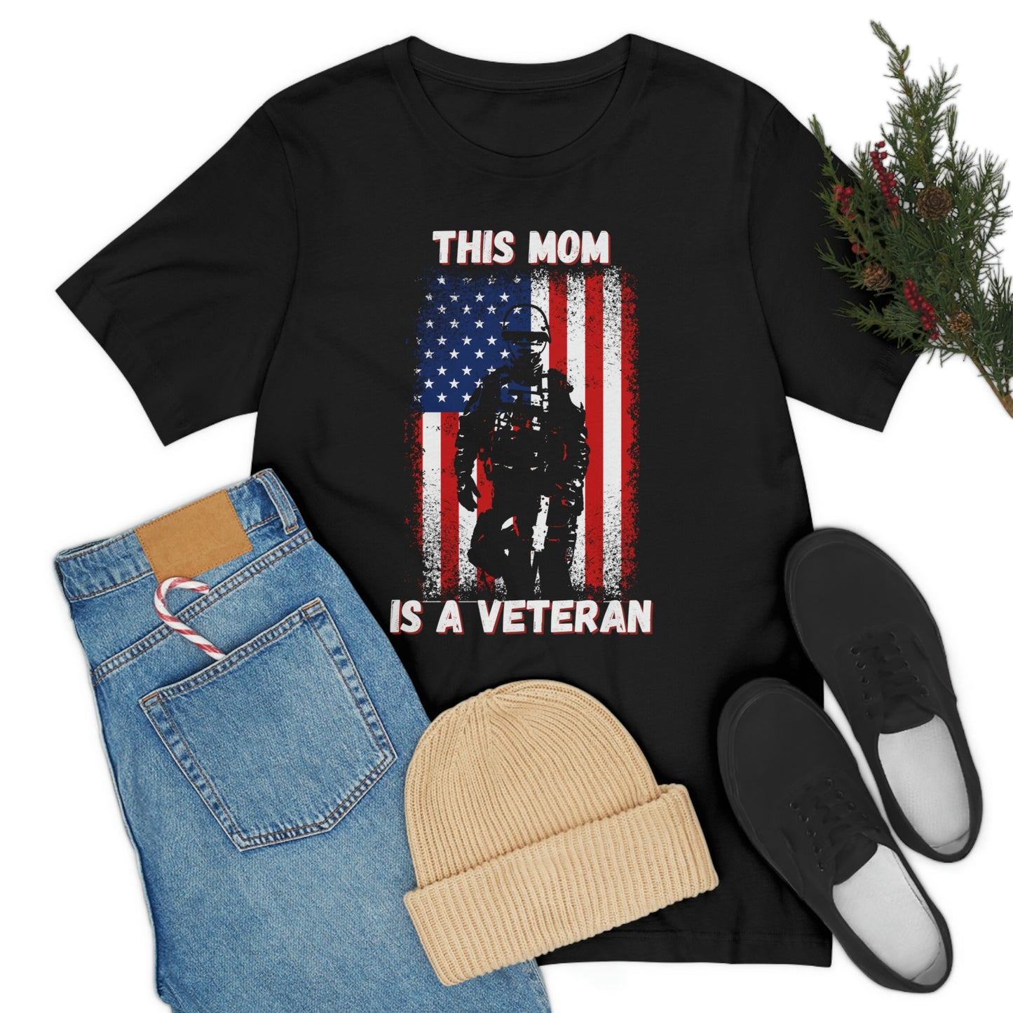 Proud Mom, Proud Veteran - Unisex Jersey Short Sleeve Tee