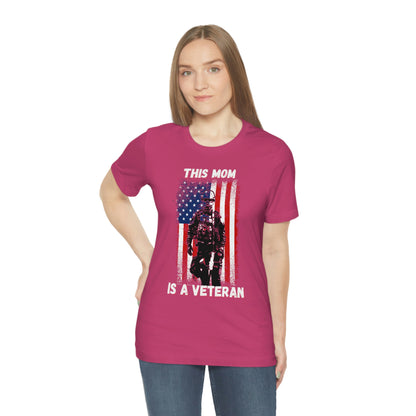 Proud Mom, Proud Veteran - Unisex Jersey Short Sleeve Tee