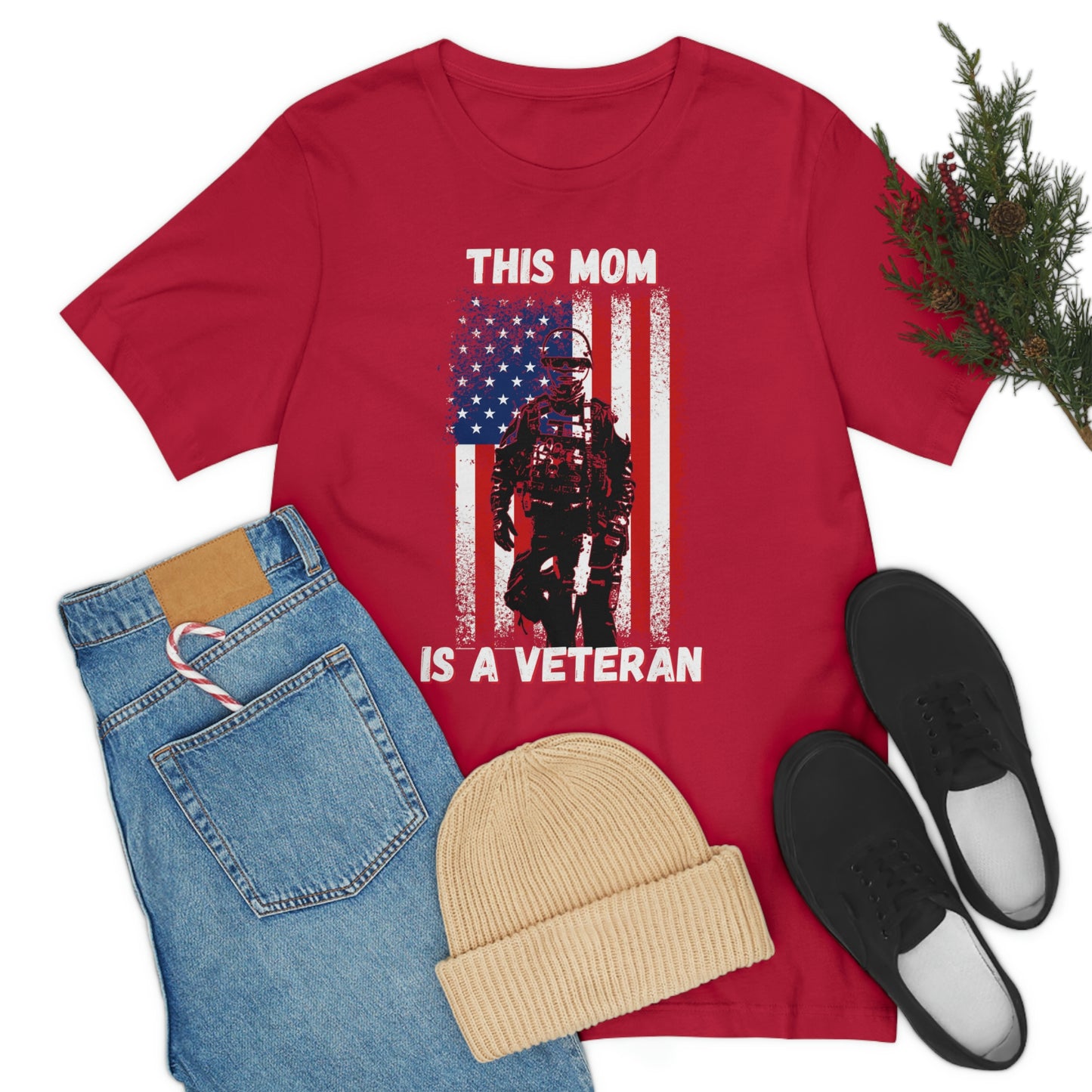 Proud Mom, Proud Veteran - Unisex Jersey Short Sleeve Tee